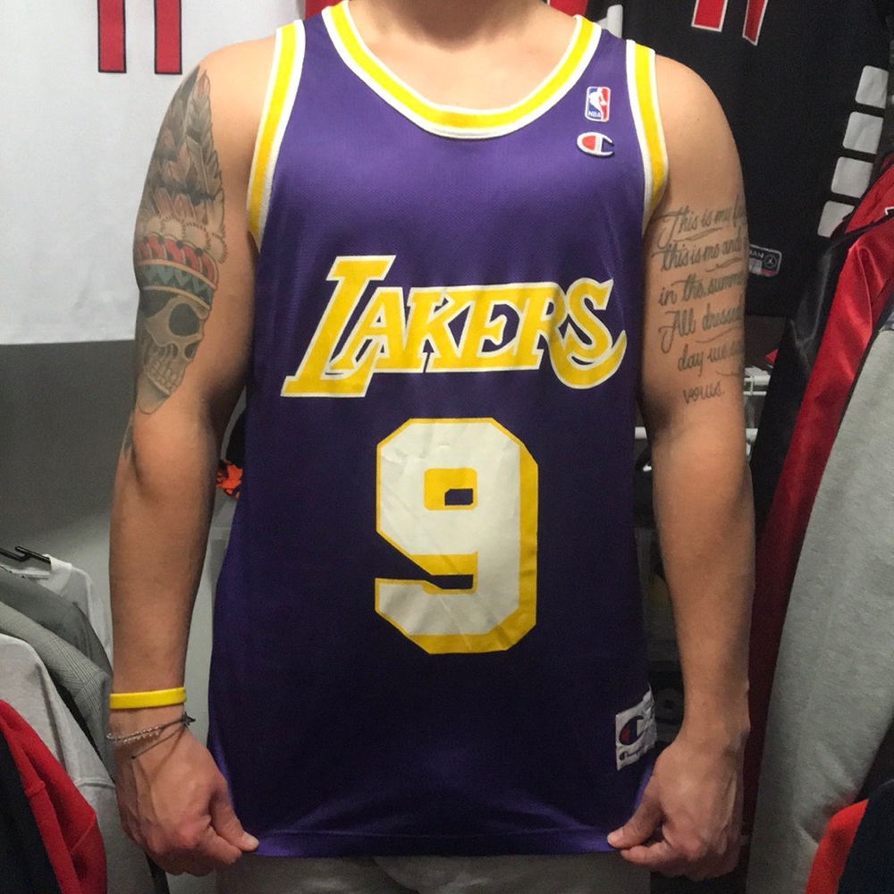 Vintage NBA Lakers Jersey